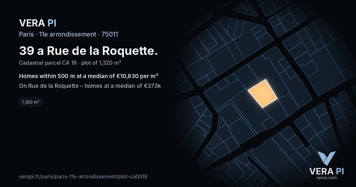 39 a Rue de la Roquette, 11e arrondissement at night – the plot lit, the parcels around coloured by the prices near them