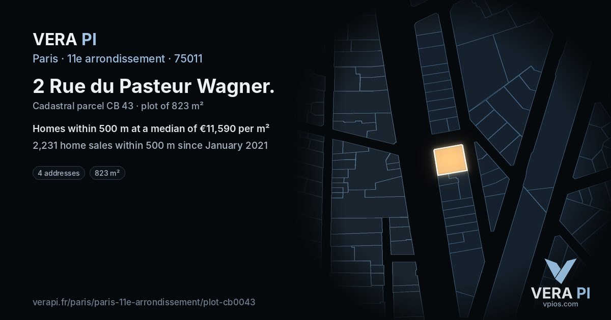2 Rue du Pasteur Wagner, 11e arrondissement at night – the plot lit, the parcels around coloured by the prices near them