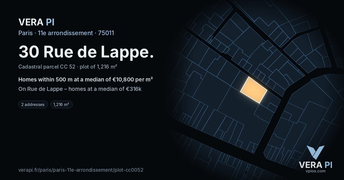 30 Rue de Lappe, 11e arrondissement at night – the plot lit, the parcels around coloured by the prices near them