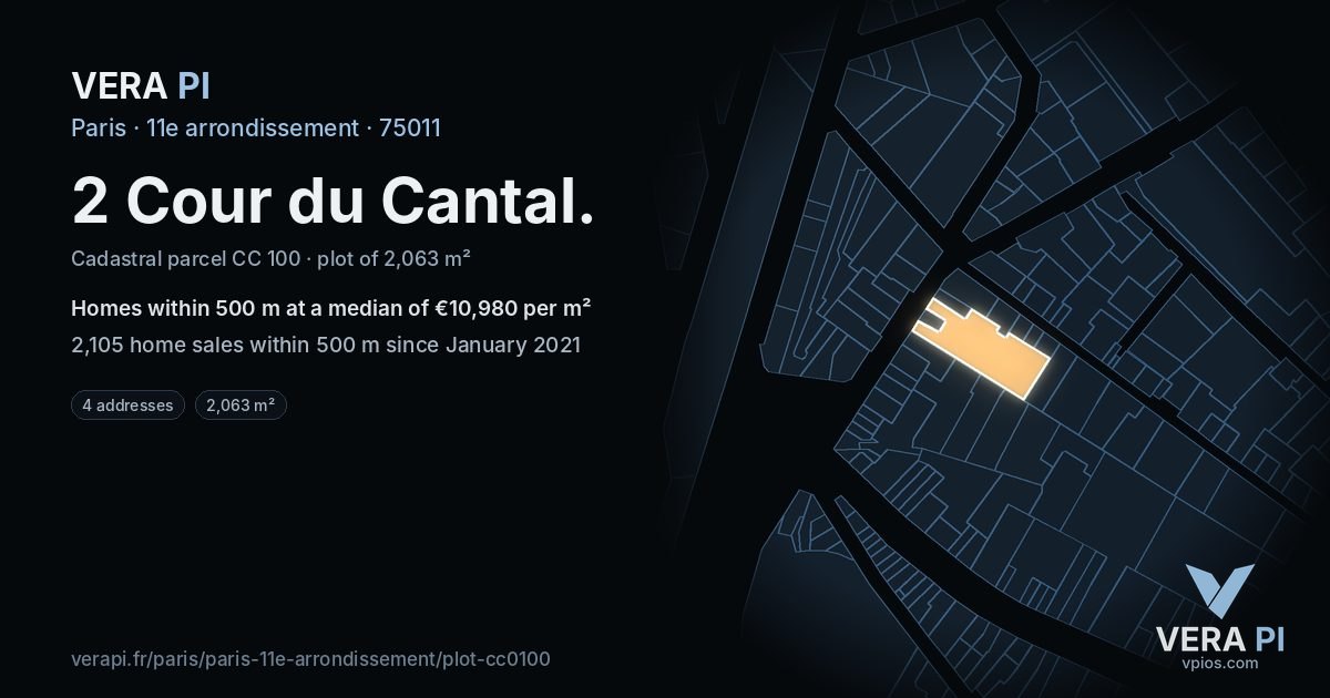 2 Cour du Cantal, 11e arrondissement at night – the plot lit, the parcels around coloured by the prices near them