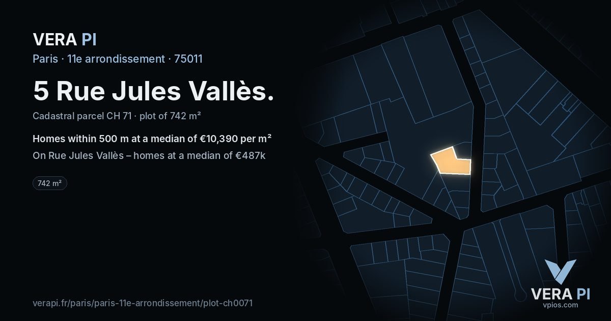5 Rue Jules Vallès, 11e arrondissement at night – the plot lit, the parcels around coloured by the prices near them