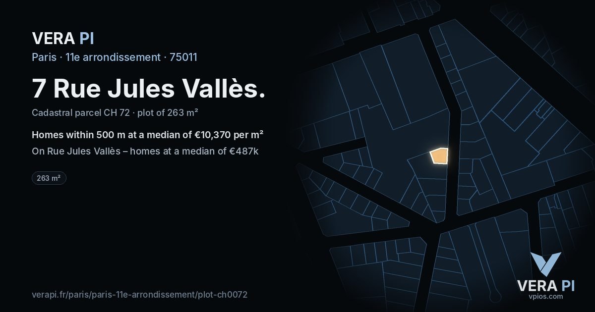 7 Rue Jules Vallès, 11e arrondissement at night – the plot lit, the parcels around coloured by the prices near them