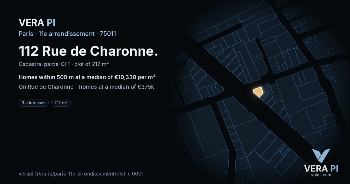 112 Rue de Charonne, 11e arrondissement at night – the plot lit, the parcels around coloured by the prices near them