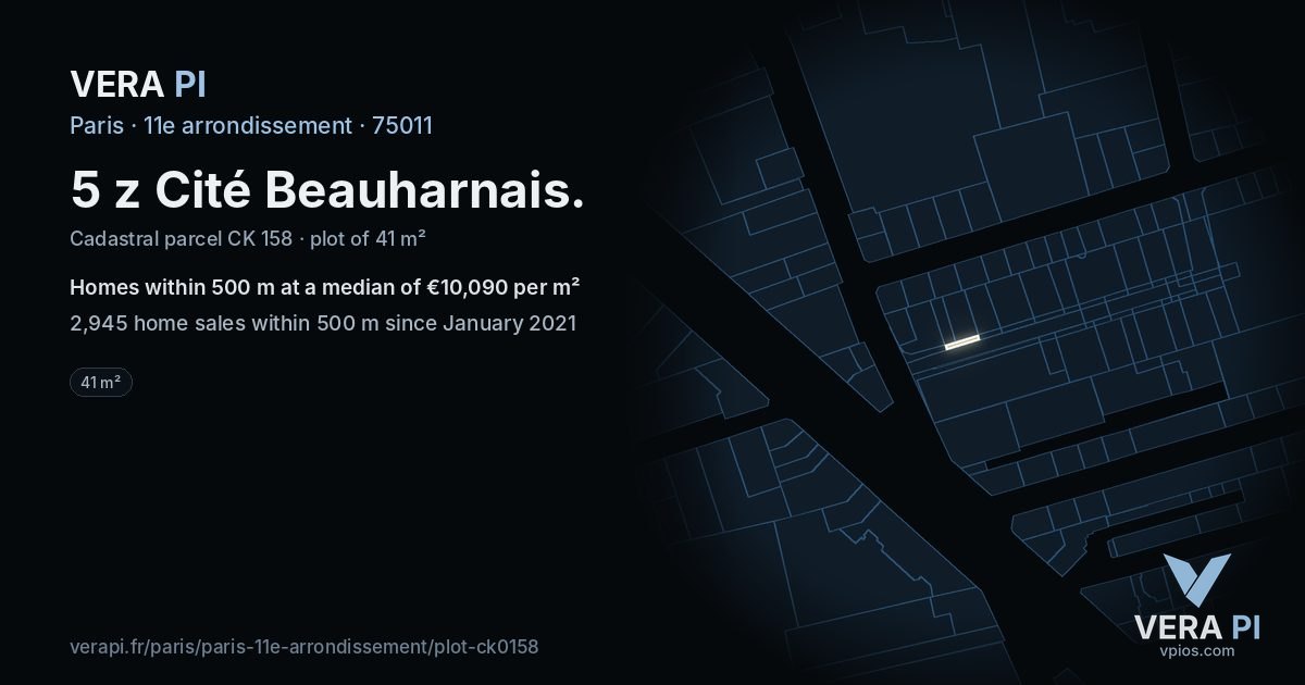 5 z Cité Beauharnais, 11e arrondissement at night – the plot lit, the parcels around coloured by the prices near them