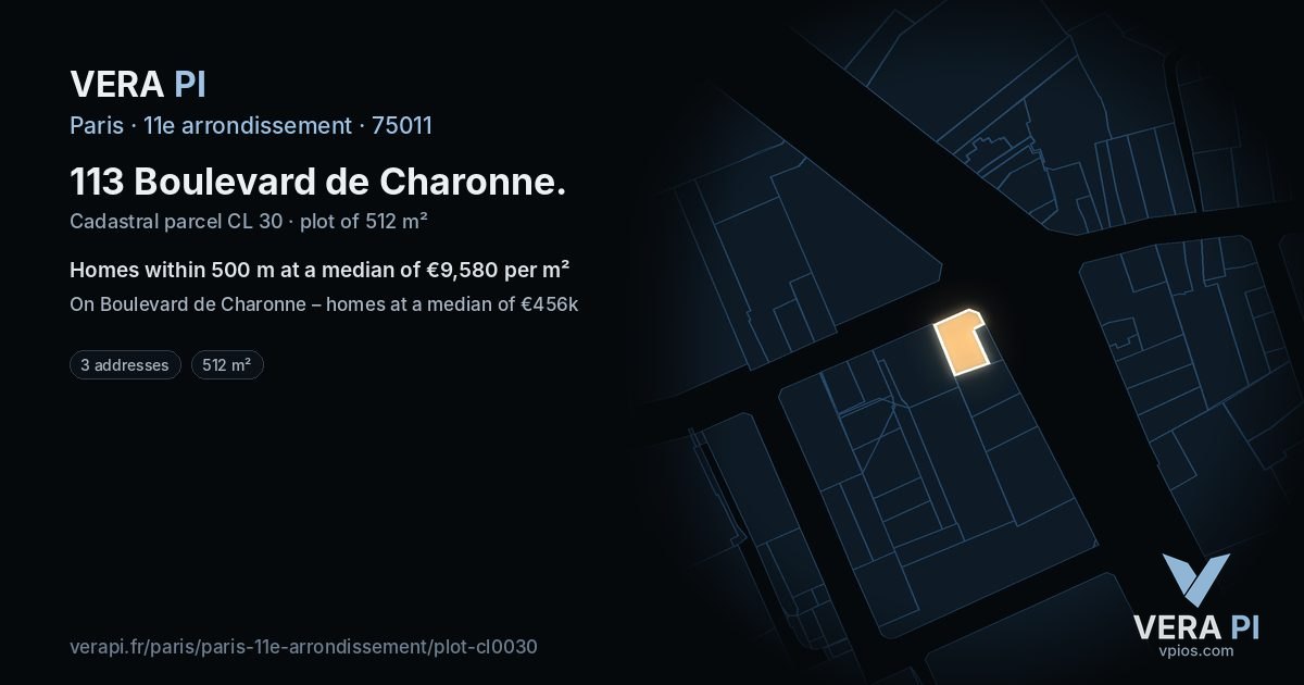 113 Boulevard de Charonne, 11e arrondissement at night – the plot lit, the parcels around coloured by the prices near them