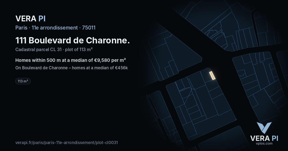 111 Boulevard de Charonne, 11e arrondissement at night – the plot lit, the parcels around coloured by the prices near them