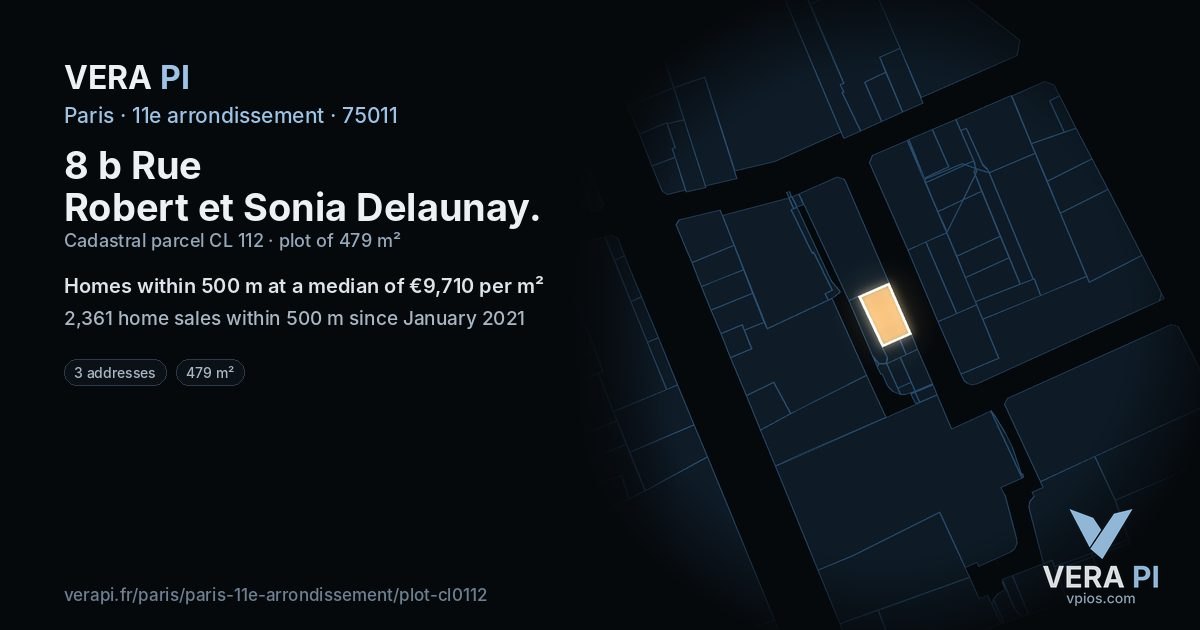 8 b Rue Robert et Sonia Delaunay, 11e arrondissement at night – the plot lit, the parcels around coloured by the prices near them