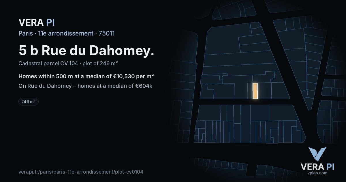 5 b Rue du Dahomey, 11e arrondissement at night – the plot lit, the parcels around coloured by the prices near them