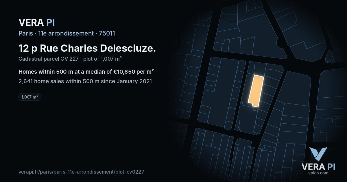 12 p Rue Charles Delescluze, 11e arrondissement at night – the plot lit, the parcels around coloured by the prices near them