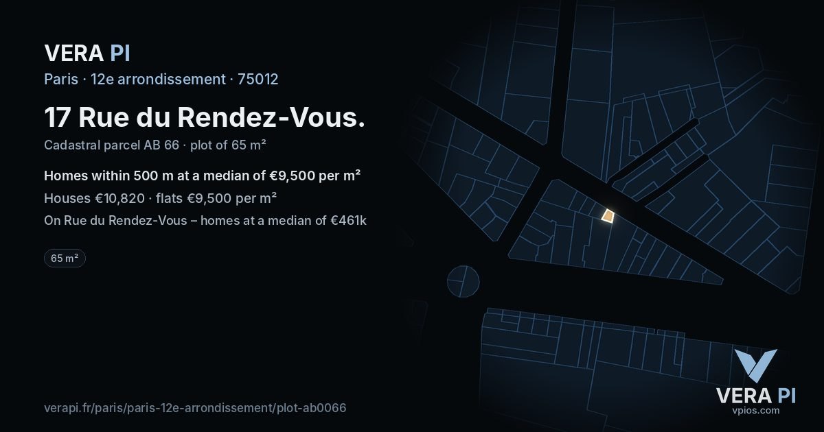 17 Rue du Rendez-Vous, 12e arrondissement at night – the plot lit, the parcels around coloured by the prices near them