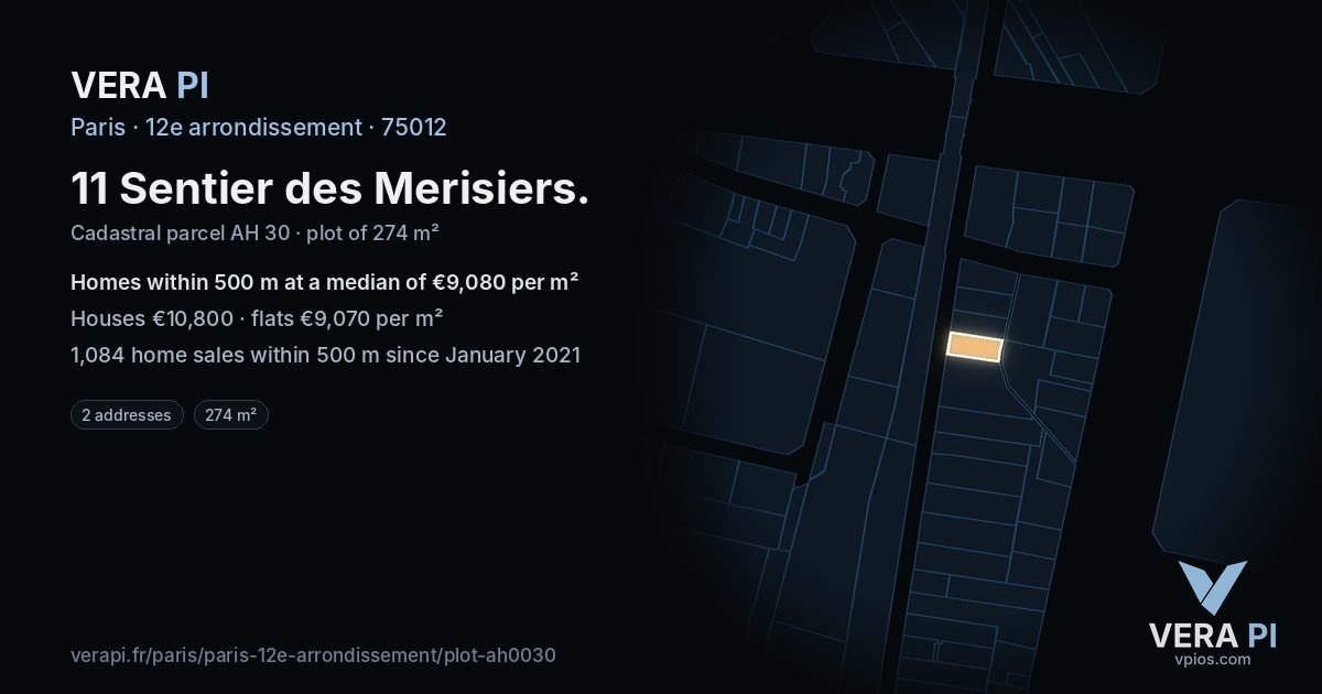 11 Sentier des Merisiers, 12e arrondissement at night – the plot lit, the parcels around coloured by the prices near them