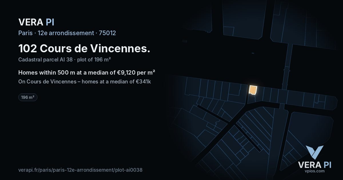 102 Cours de Vincennes, 12e arrondissement at night – the plot lit, the parcels around coloured by the prices near them