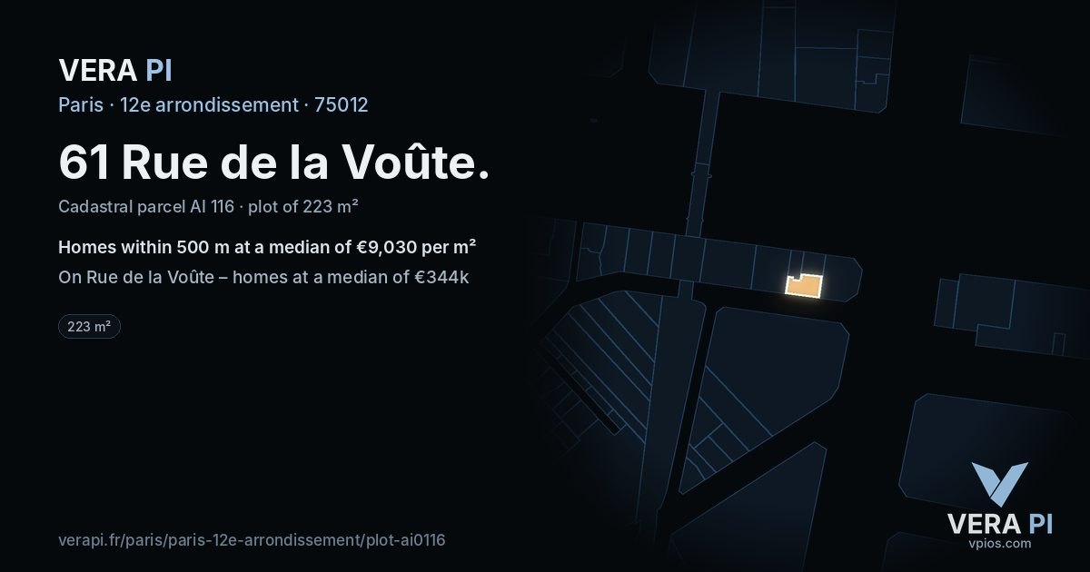 61 Rue de la Voûte, 12e arrondissement at night – the plot lit, the parcels around coloured by the prices near them