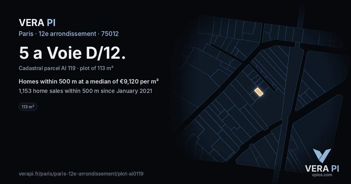 5 a Voie D/12, 12e arrondissement at night – the plot lit, the parcels around coloured by the prices near them