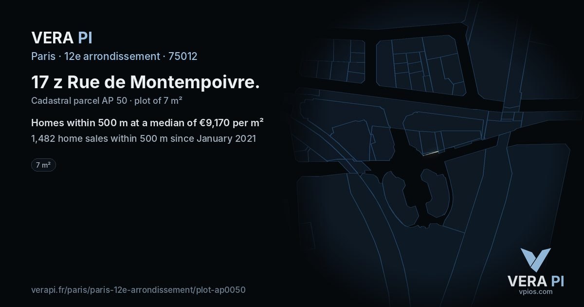 17 z Rue de Montempoivre, 12e arrondissement at night – the plot lit, the parcels around coloured by the prices near them