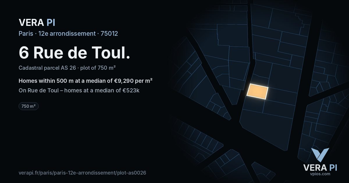 6 Rue de Toul, 12e arrondissement at night – the plot lit, the parcels around coloured by the prices near them