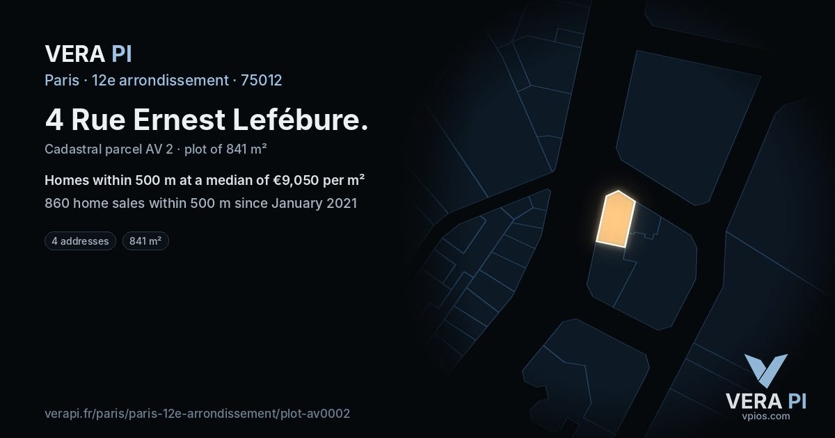 4 Rue Ernest Lefébure, 12e arrondissement at night – the plot lit, the parcels around coloured by the prices near them