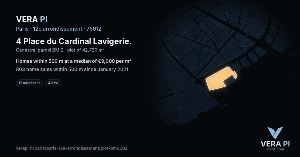 4 Place du Cardinal Lavigerie, 12e arrondissement at night – the plot lit, the parcels around coloured by the prices near them