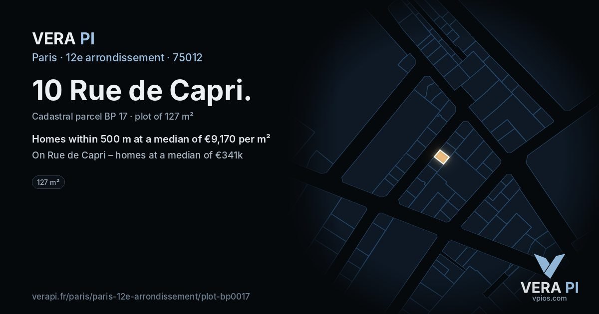 10 Rue de Capri, 12e arrondissement at night – the plot lit, the parcels around coloured by the prices near them