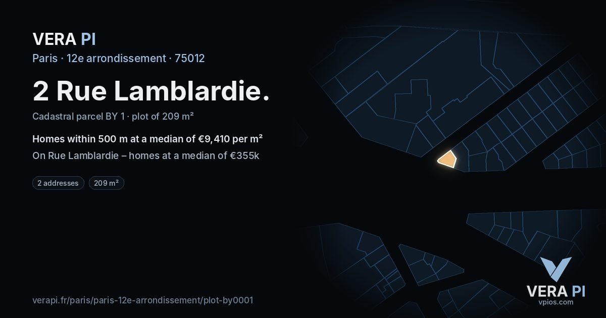 2 Rue Lamblardie, 12e arrondissement at night – the plot lit, the parcels around coloured by the prices near them