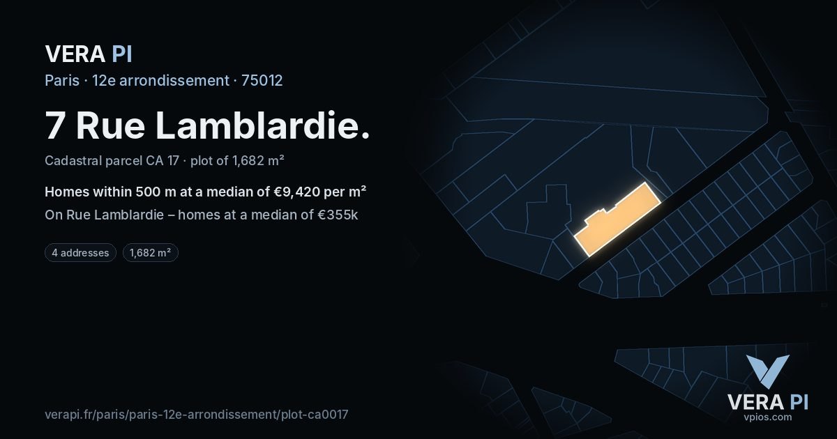 7 Rue Lamblardie, 12e arrondissement at night – the plot lit, the parcels around coloured by the prices near them