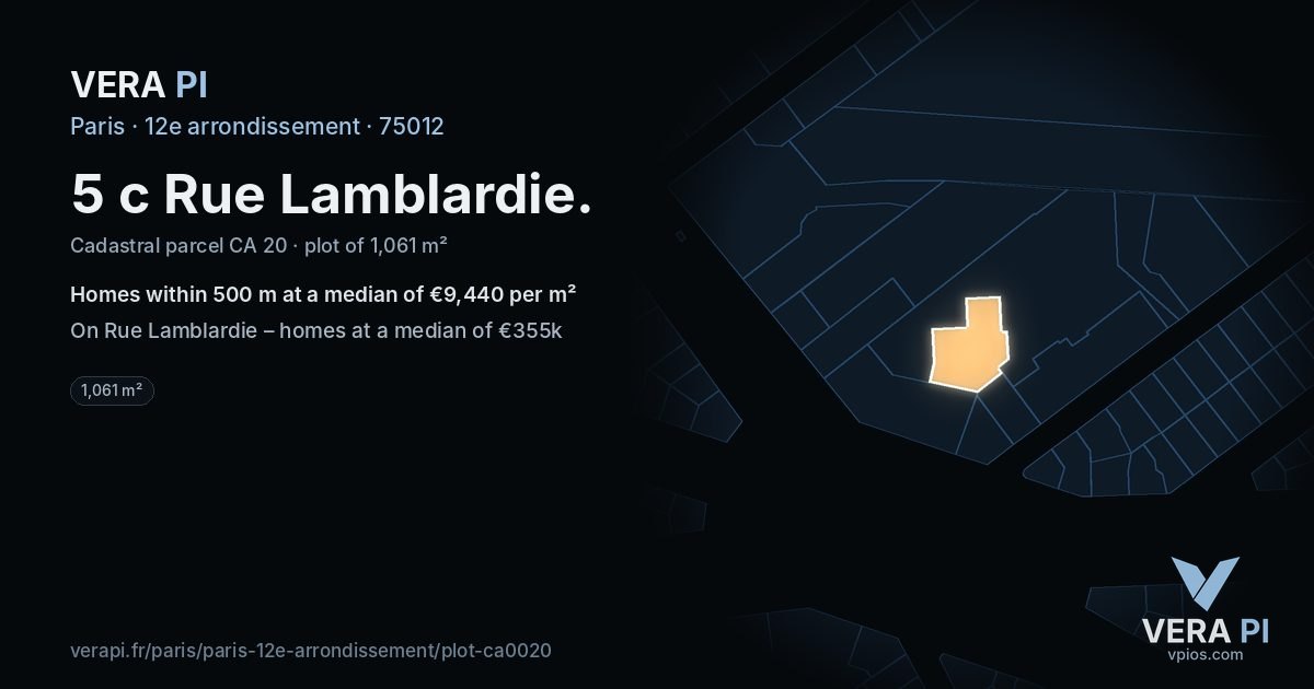 5 c Rue Lamblardie, 12e arrondissement at night – the plot lit, the parcels around coloured by the prices near them