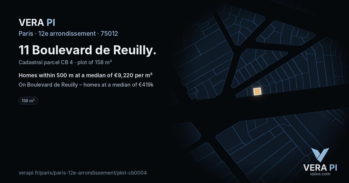 11 Boulevard de Reuilly, 12e arrondissement at night – the plot lit, the parcels around coloured by the prices near them