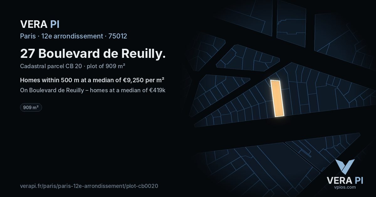 27 Boulevard de Reuilly, 12e arrondissement at night – the plot lit, the parcels around coloured by the prices near them