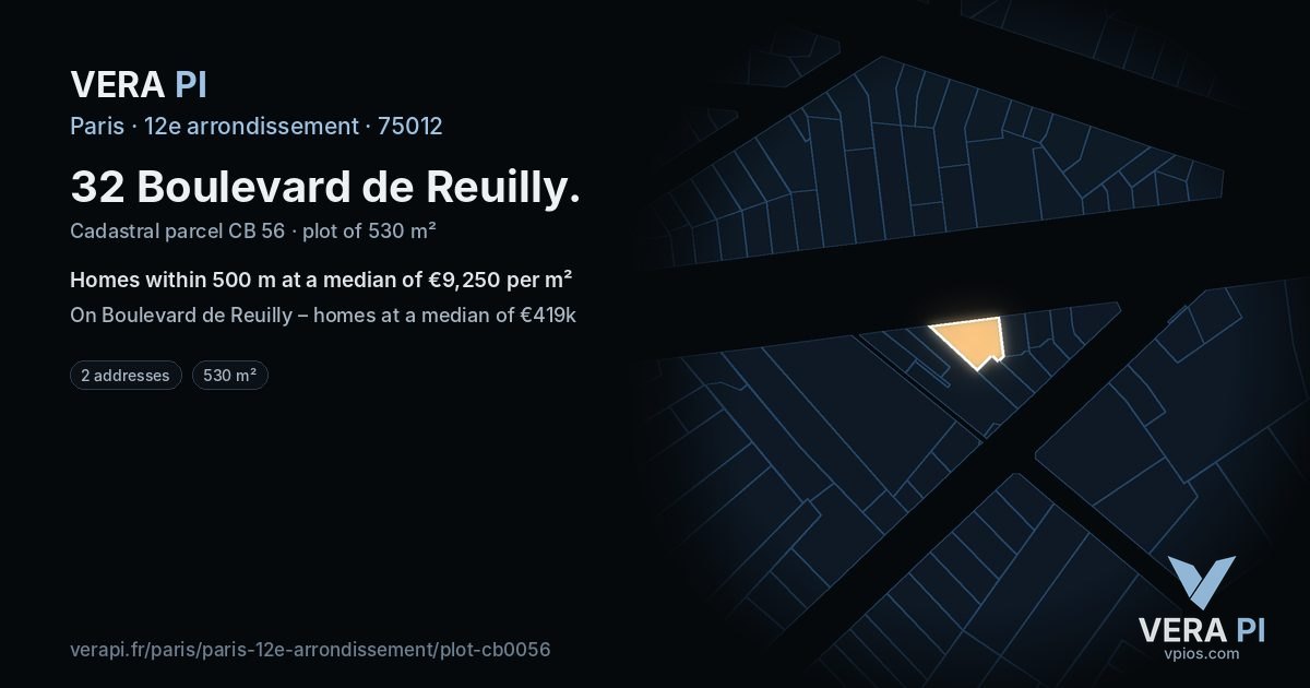 32 Boulevard de Reuilly, 12e arrondissement at night – the plot lit, the parcels around coloured by the prices near them