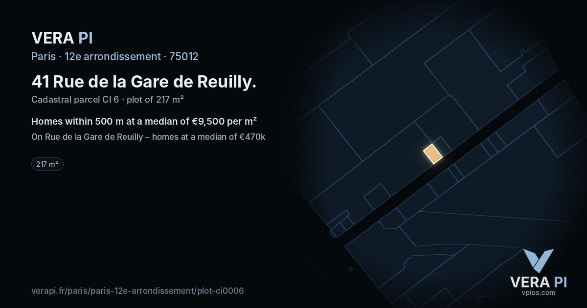 41 Rue de la Gare de Reuilly, 12e arrondissement at night – the plot lit, the parcels around coloured by the prices near them