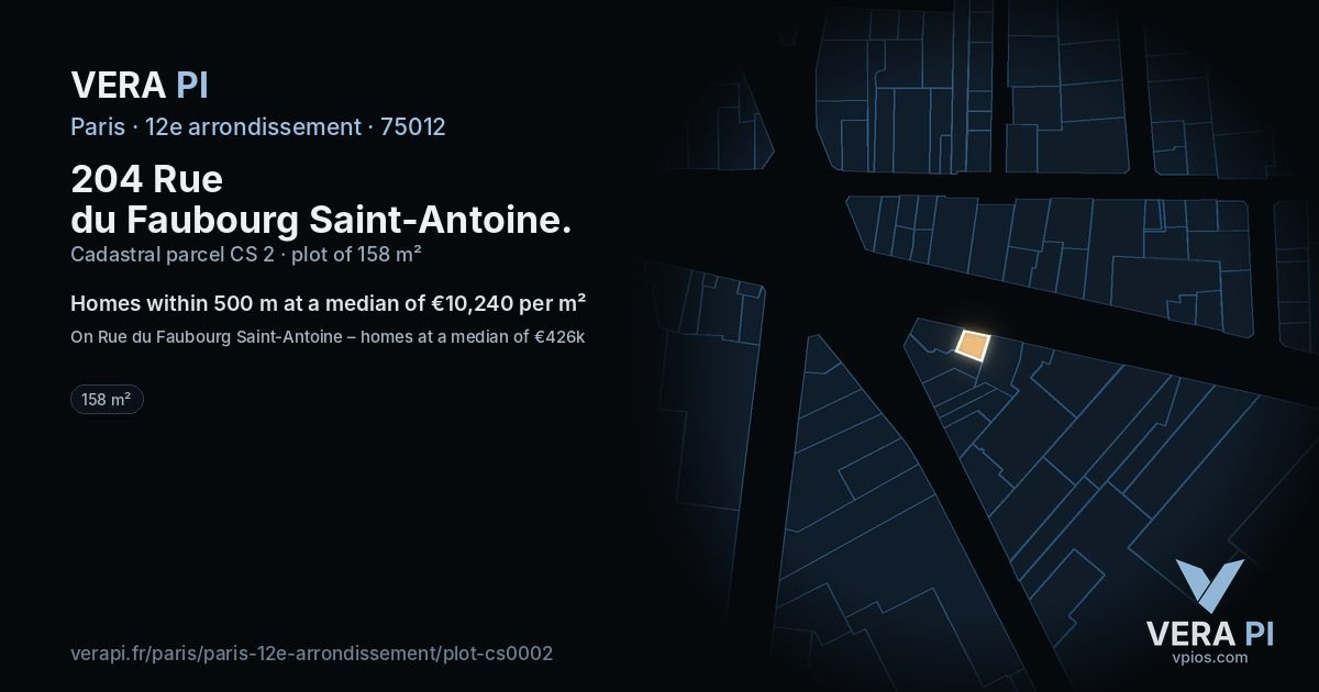 204 Rue du Faubourg Saint-Antoine, 12e arrondissement at night – the plot lit, the parcels around coloured by the prices near them