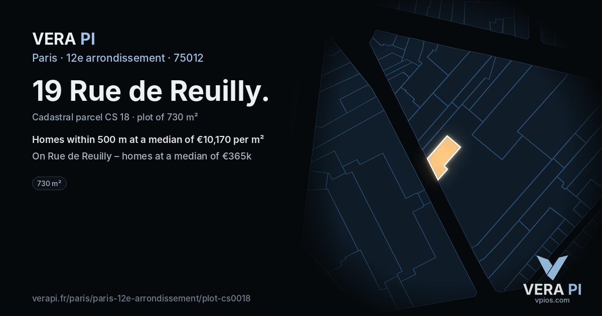 19 Rue de Reuilly, 12e arrondissement at night – the plot lit, the parcels around coloured by the prices near them