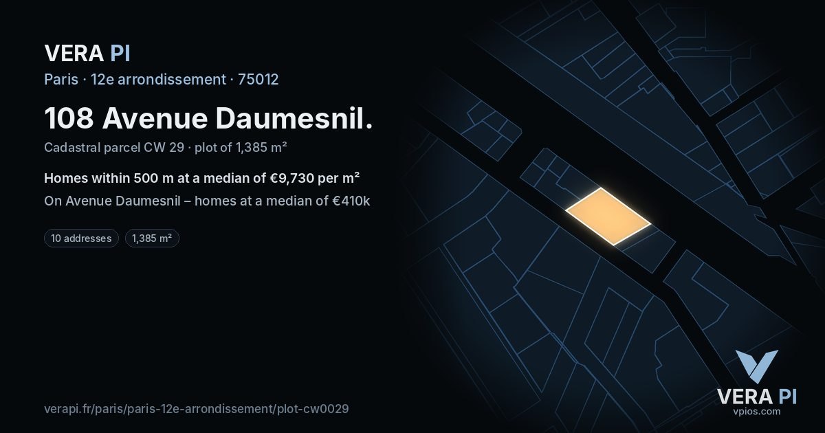 108 Avenue Daumesnil, 12e arrondissement at night – the plot lit, the parcels around coloured by the prices near them