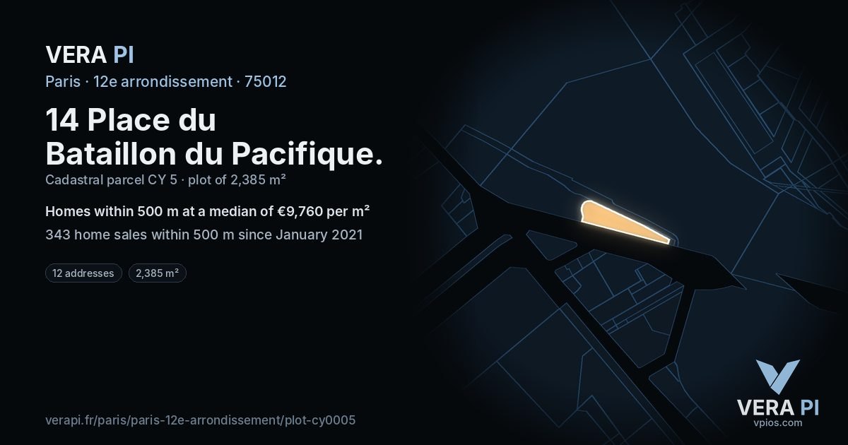 14 Place du Bataillon du Pacifique, 12e arrondissement at night – the plot lit, the parcels around coloured by the prices near them