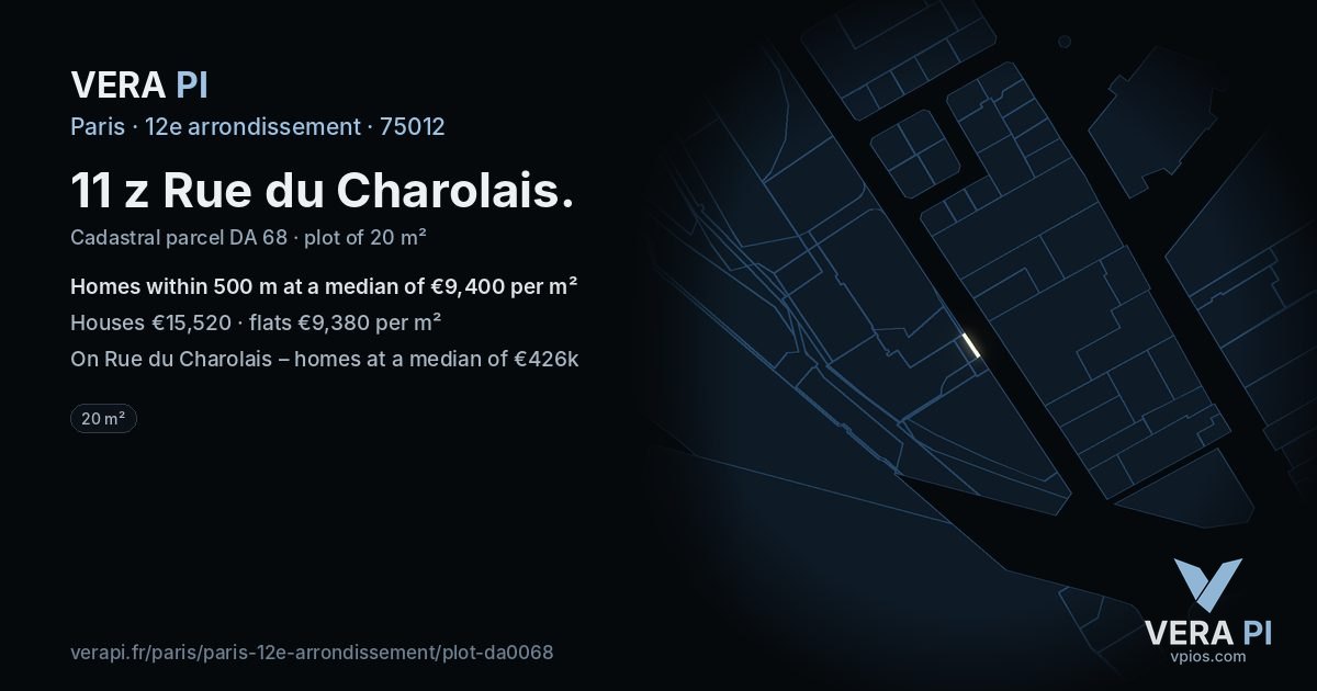 11 z Rue du Charolais, 12e arrondissement at night – the plot lit, the parcels around coloured by the prices near them
