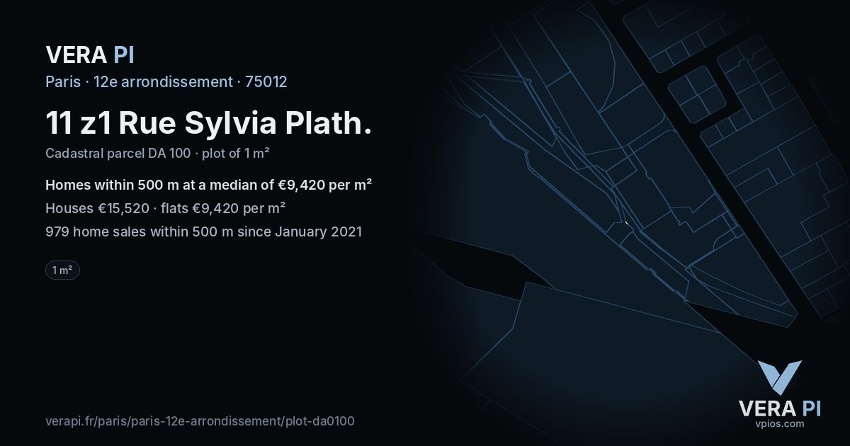 11 z1 Rue Sylvia Plath, 12e arrondissement at night – the plot lit, the parcels around coloured by the prices near them