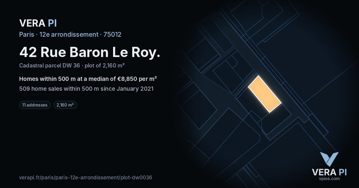 42 Rue Baron Le Roy, 12e arrondissement at night – the plot lit, the parcels around coloured by the prices near them