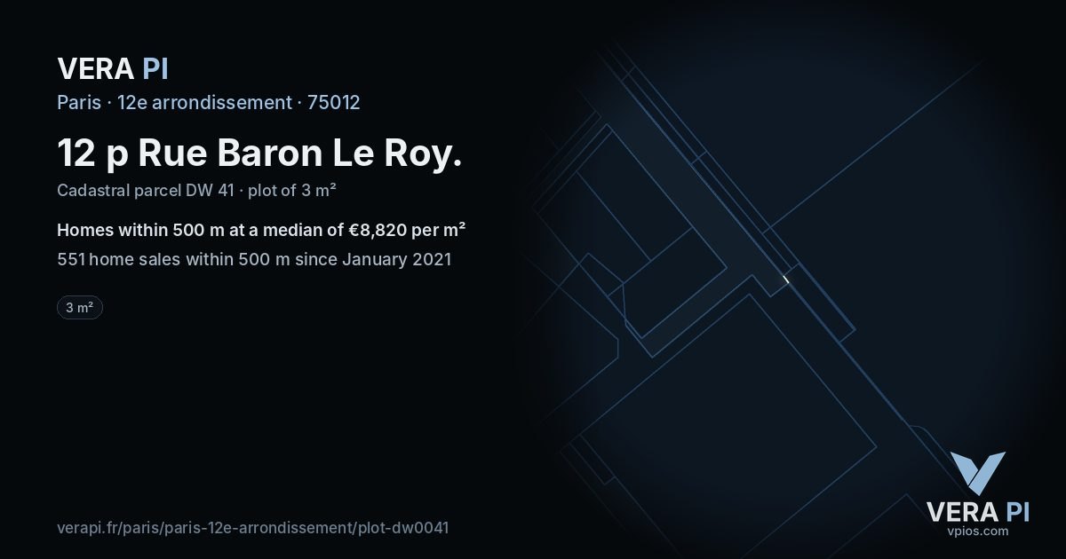 12 p Rue Baron Le Roy, 12e arrondissement at night – the plot lit, the parcels around coloured by the prices near them