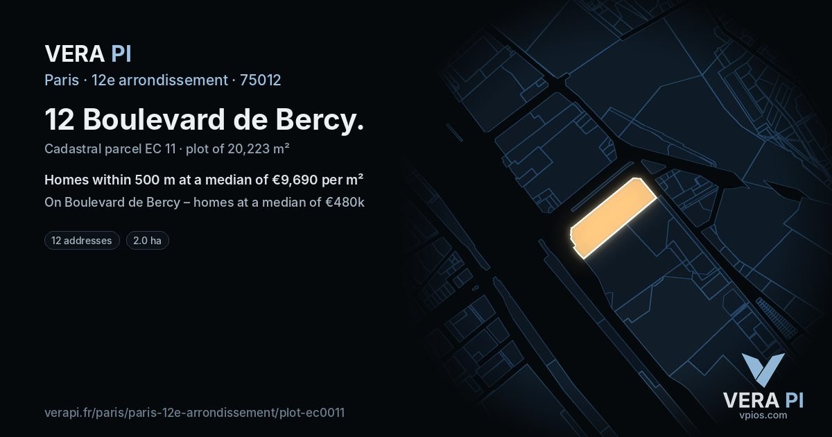 12 Boulevard de Bercy, 12e arrondissement at night – the plot lit, the parcels around coloured by the prices near them