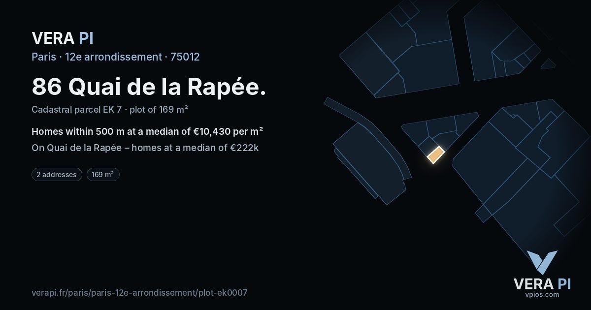 86 Quai de la Rapée, 12e arrondissement at night – the plot lit, the parcels around coloured by the prices near them
