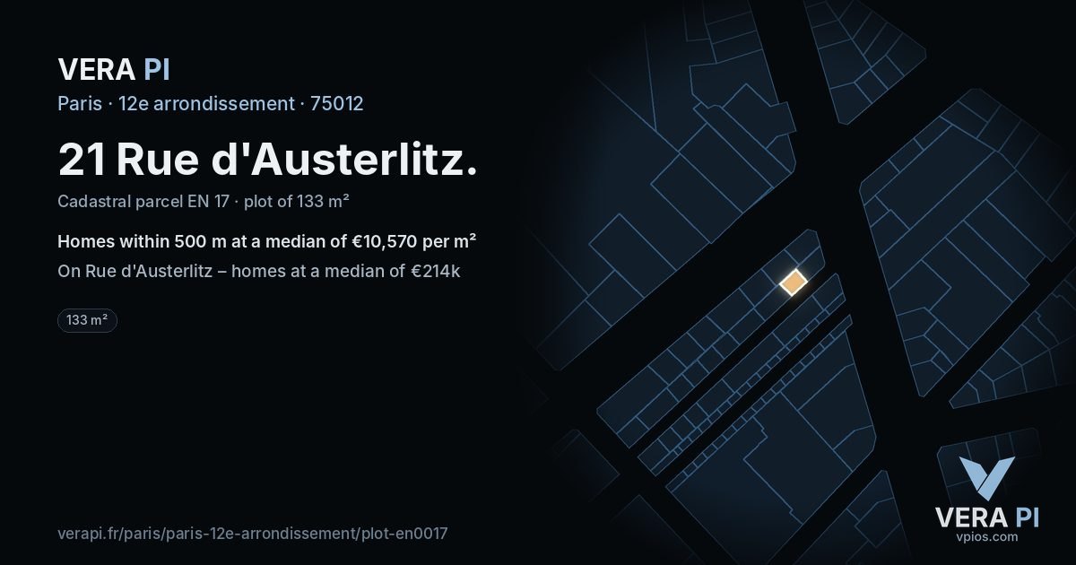 21 Rue d'Austerlitz, 12e arrondissement at night – the plot lit, the parcels around coloured by the prices near them