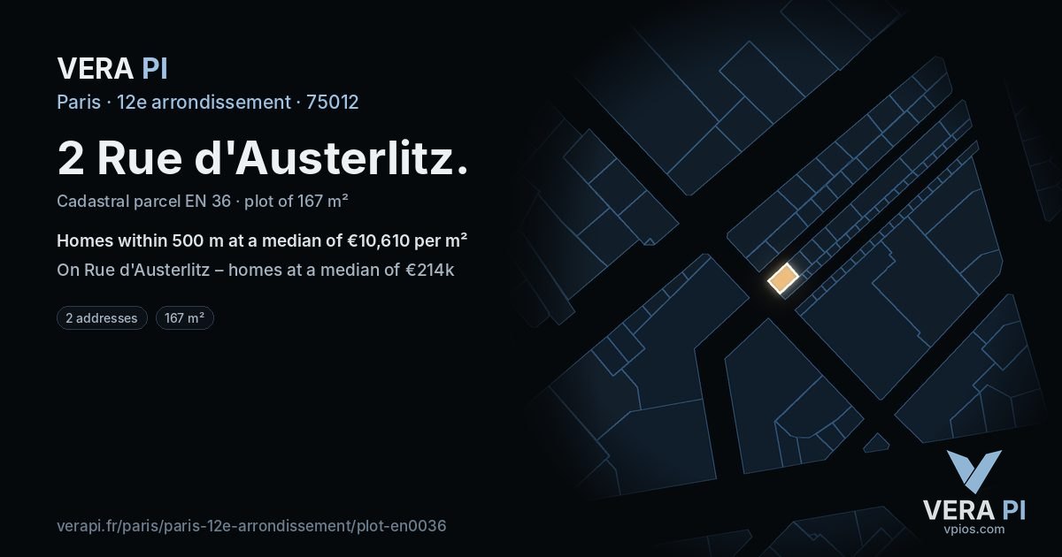 2 Rue d'Austerlitz, 12e arrondissement at night – the plot lit, the parcels around coloured by the prices near them