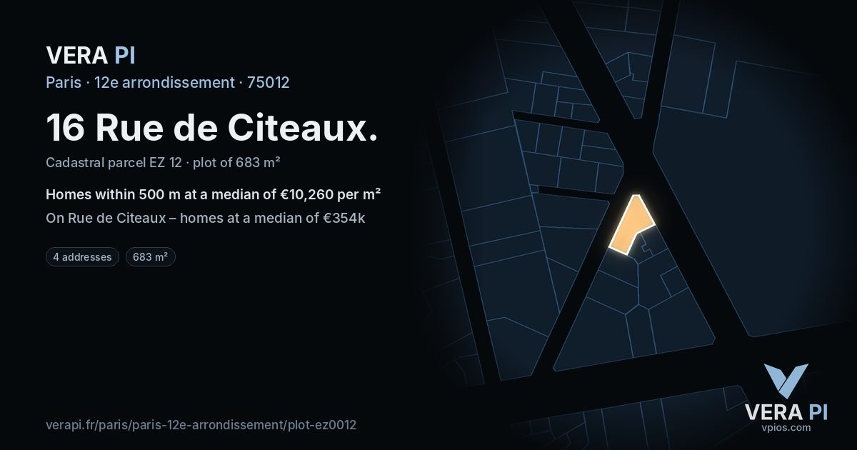 16 Rue de Citeaux, 12e arrondissement at night – the plot lit, the parcels around coloured by the prices near them