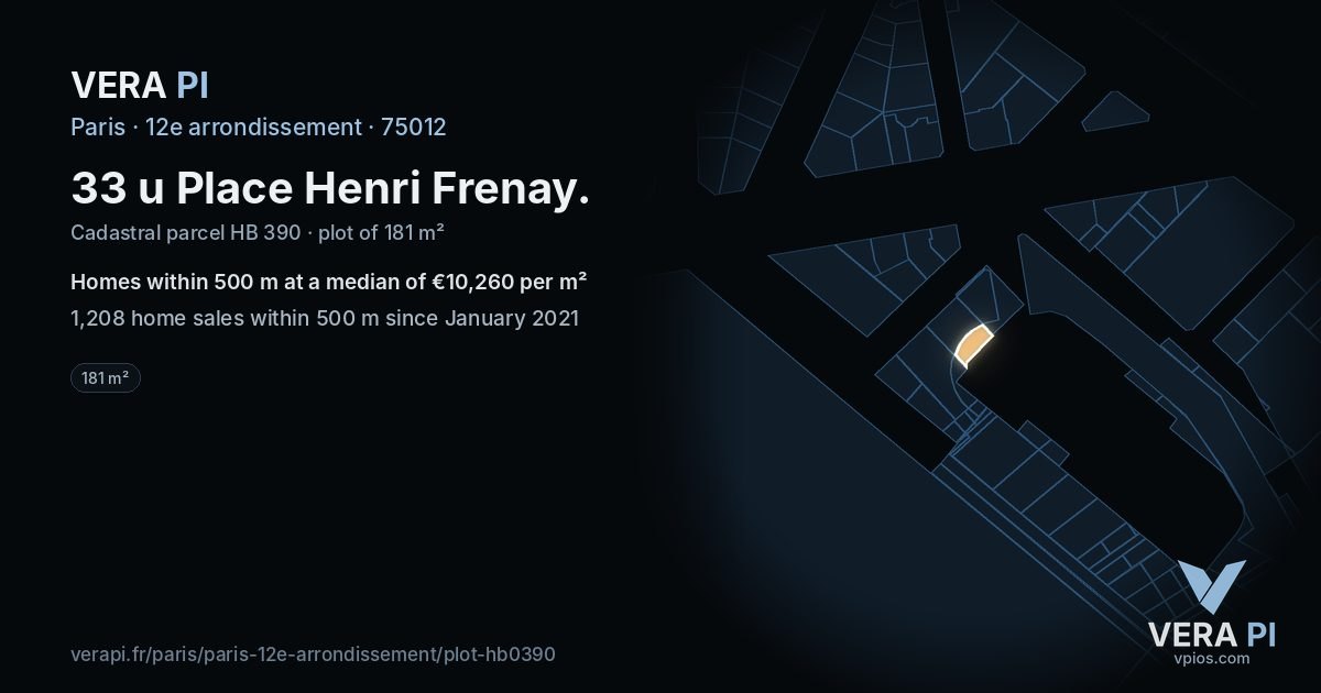 33 u Place Henri Frenay, 12e arrondissement at night – the plot lit, the parcels around coloured by the prices near them