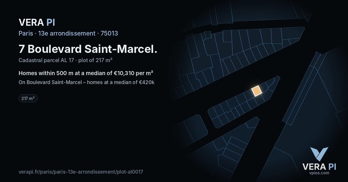 7 Boulevard Saint-Marcel, 13e arrondissement at night – the plot lit, the parcels around coloured by the prices near them