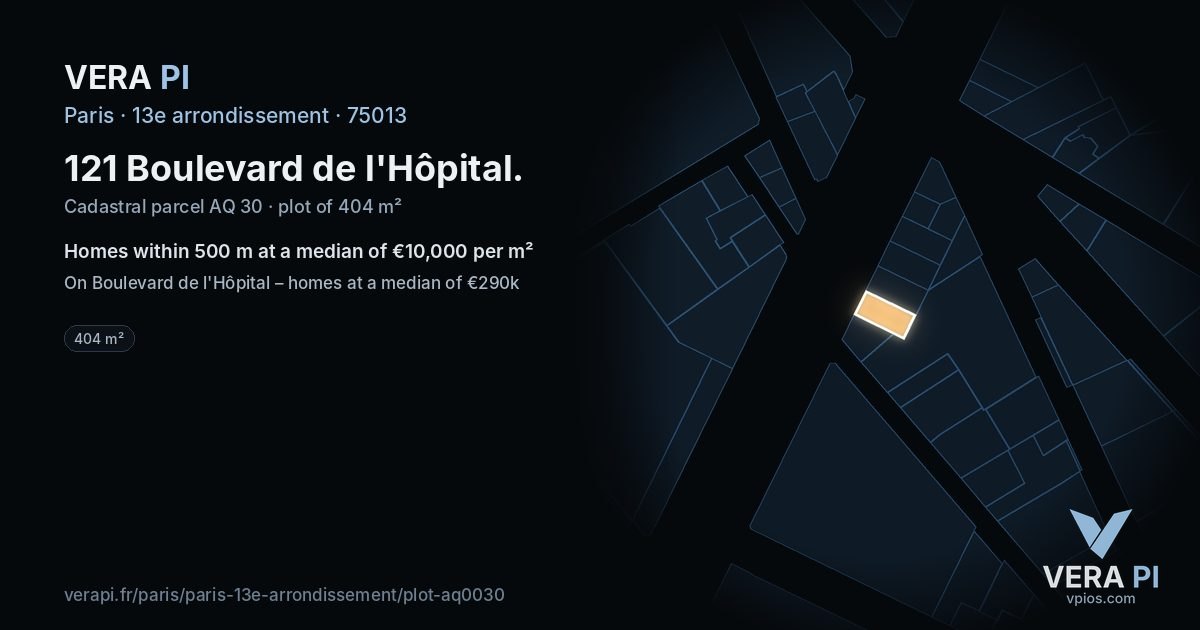 121 Boulevard de l'Hôpital, 13e arrondissement at night – the plot lit, the parcels around coloured by the prices near them