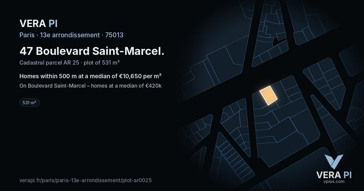 47 Boulevard Saint-Marcel, 13e arrondissement at night – the plot lit, the parcels around coloured by the prices near them