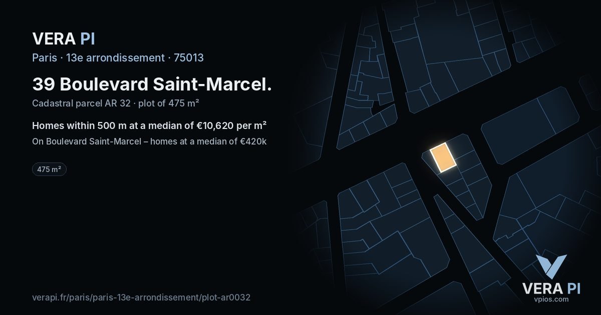 39 Boulevard Saint-Marcel, 13e arrondissement at night – the plot lit, the parcels around coloured by the prices near them