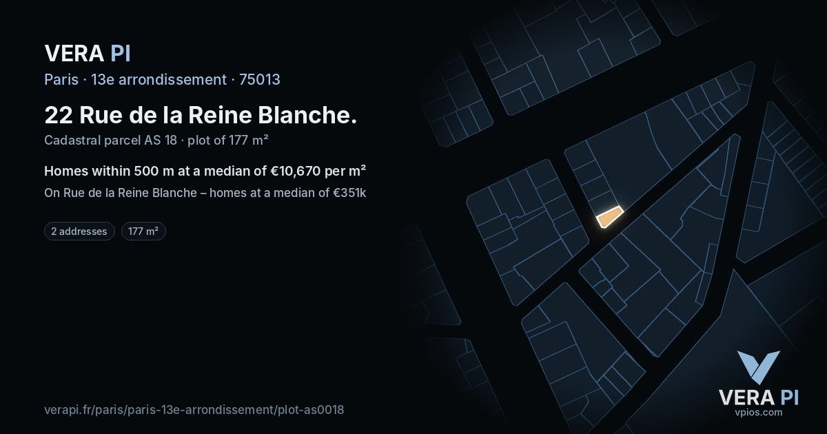 22 Rue de la Reine Blanche, 13e arrondissement at night – the plot lit, the parcels around coloured by the prices near them