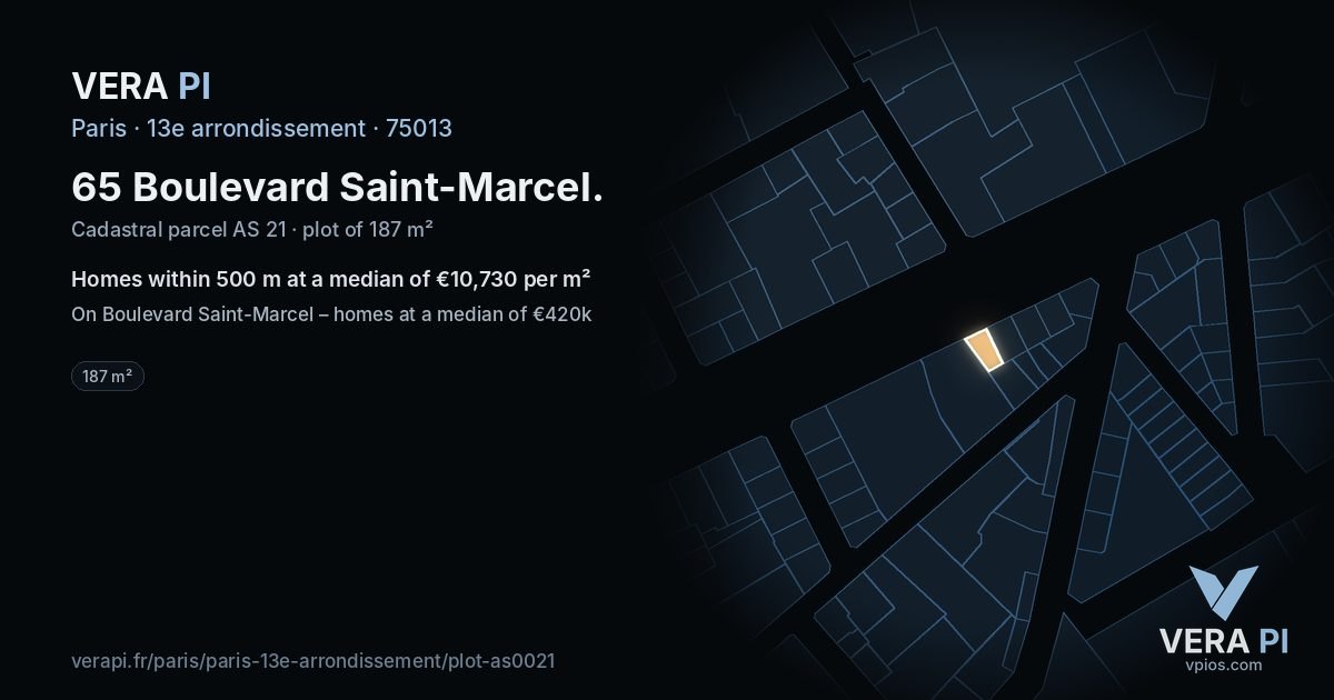 65 Boulevard Saint-Marcel, 13e arrondissement at night – the plot lit, the parcels around coloured by the prices near them
